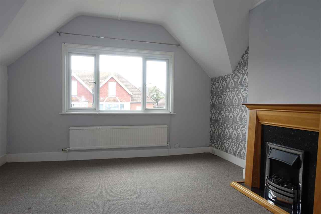 resized-2349823-Lounge Diner G.JPG